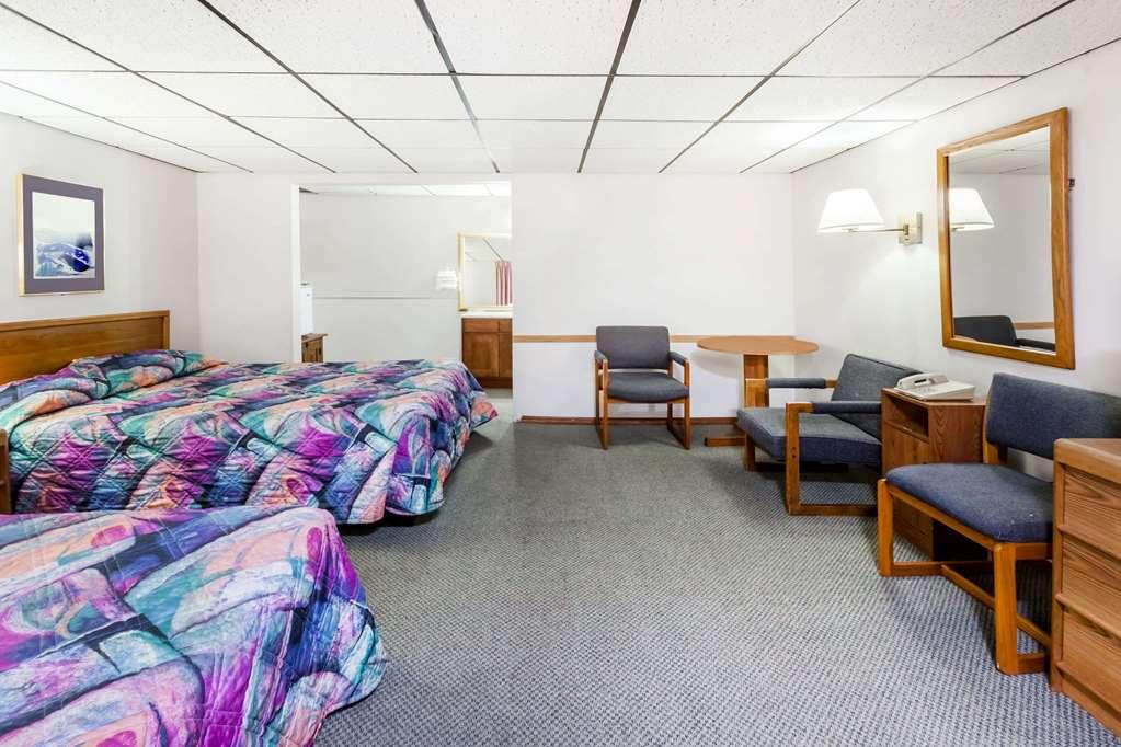 Knights Inn Макіно-Сіті Номер фото
